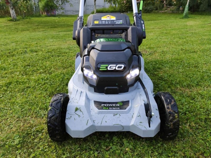 Recenzia kosačky EGO POWER používanie 2