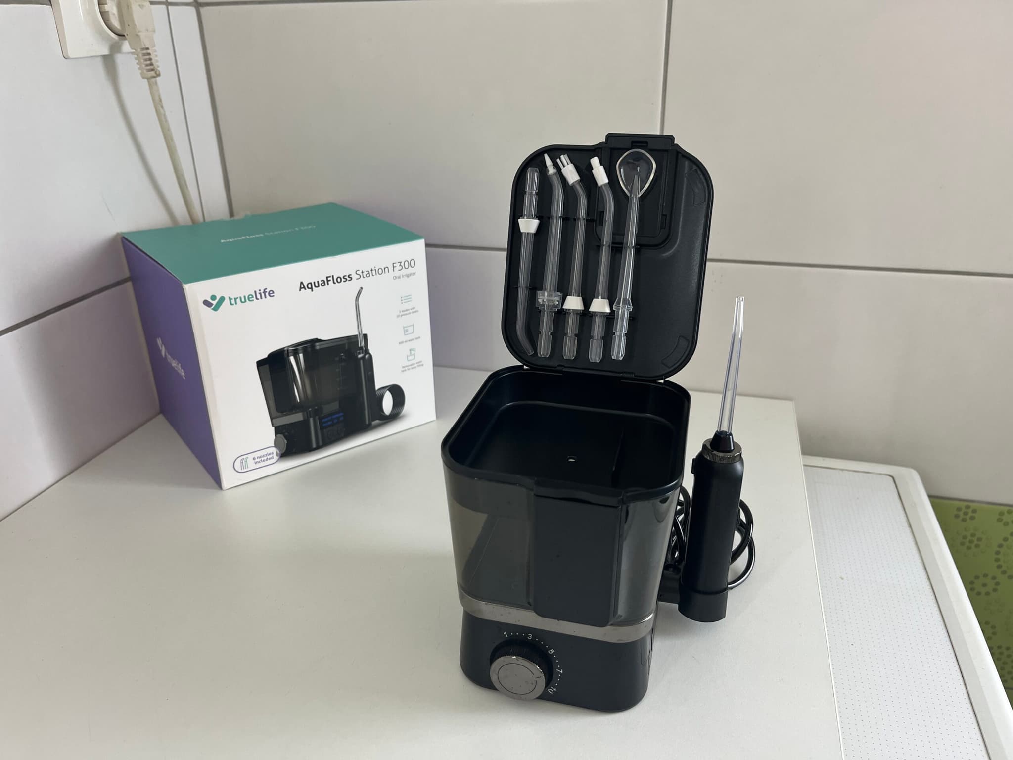 Ústní sprcha AquaFloss Station F300