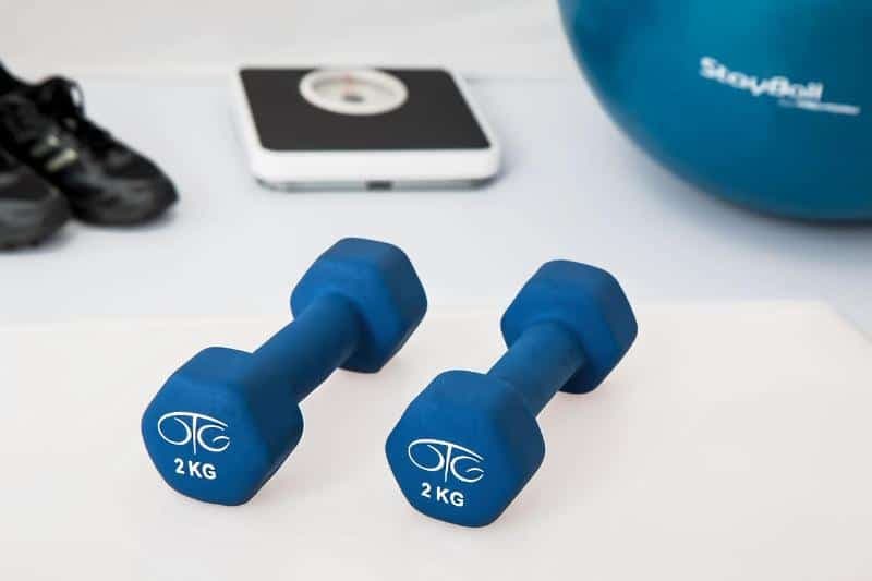 Fitness jednoručná činka