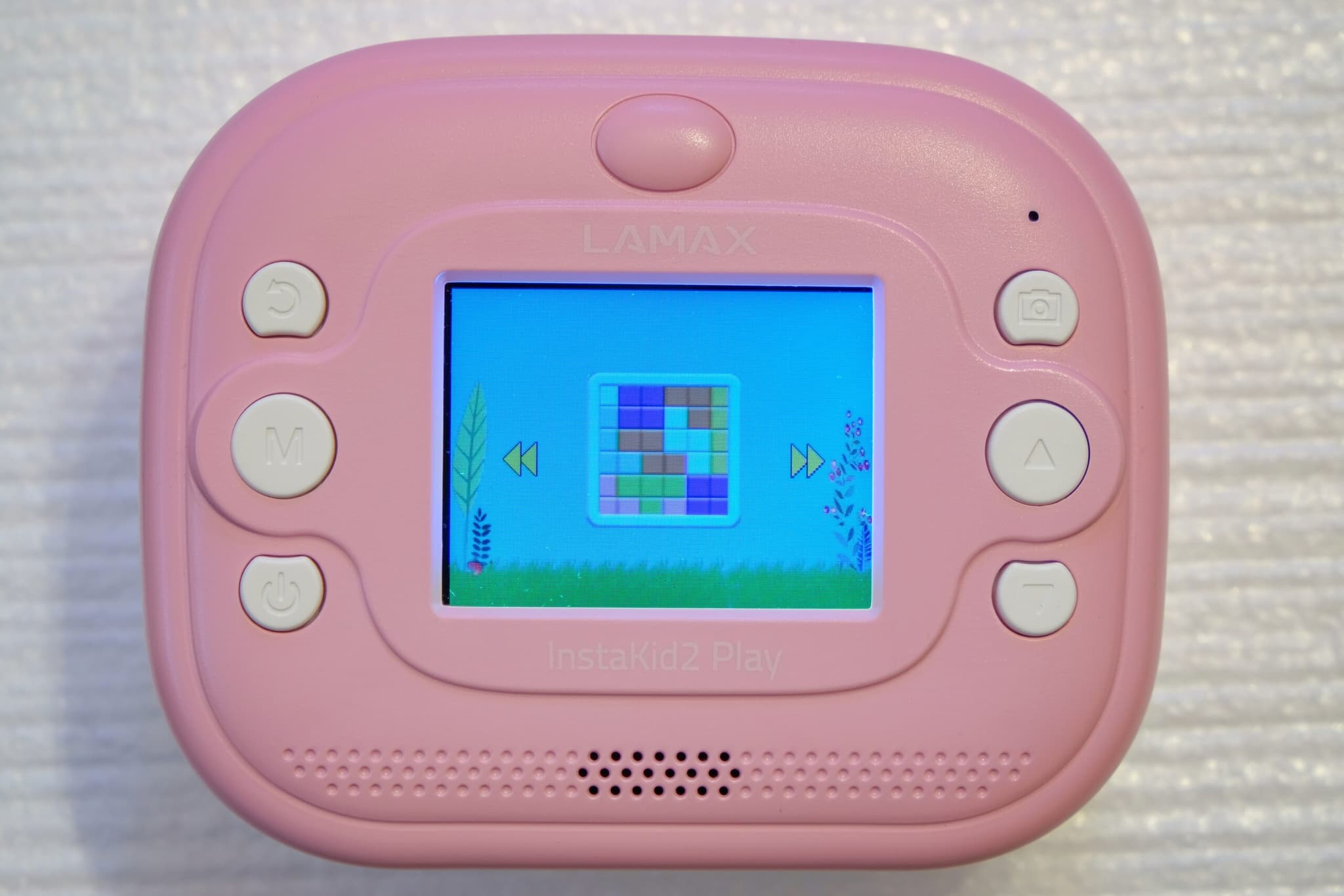 menu-hry-Lamax-InstaKid2-Play-scaled-1.jpg