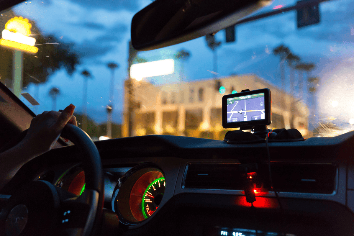 najlepšia navigácia do auta GPS na palubnej doske