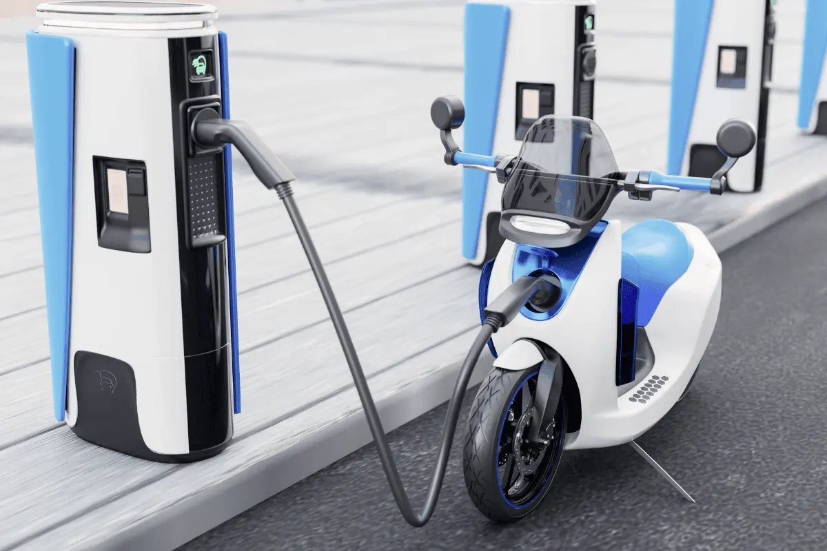 najlepšie elektrické motorky skuter nabija sa