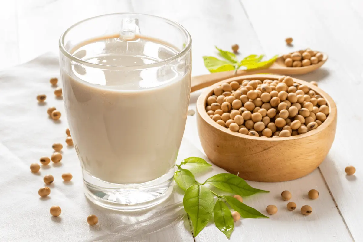 najlepšie prípravky na menopauzu – sója a sójové mlieko