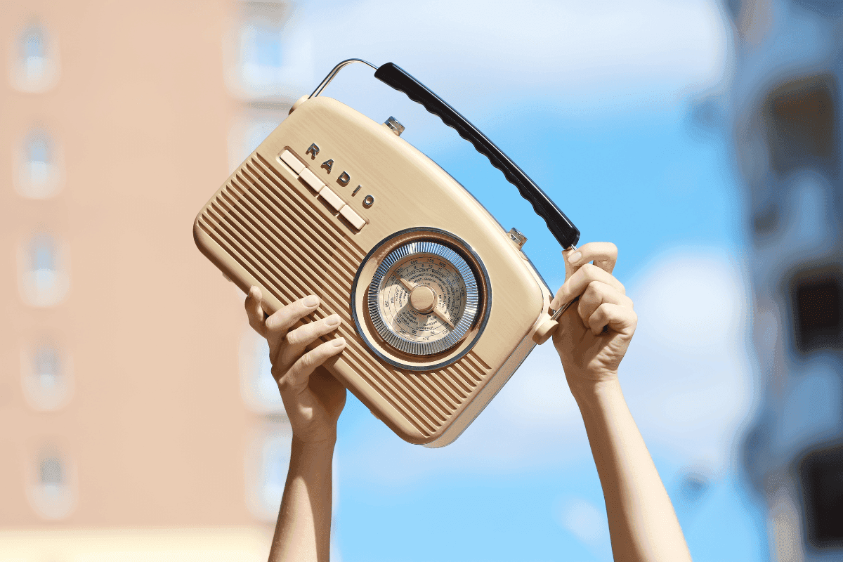 najlepšie retro rádio prenosné