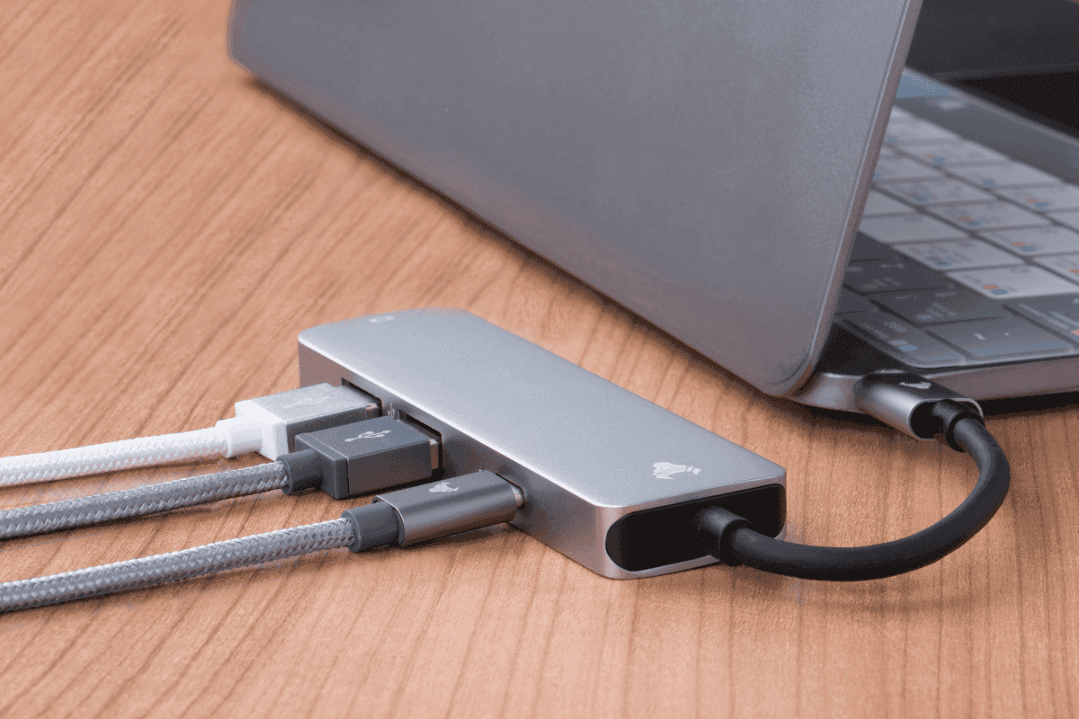 najlepšie usb huby stromcek
