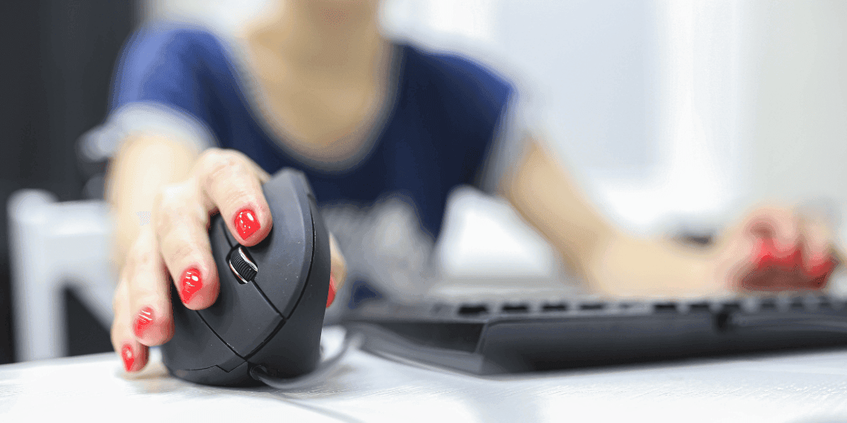 Najlepšie vertikálne myši–Logitech