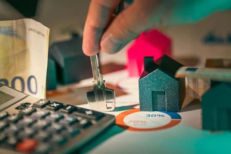Najčastejšie mýty a chyby - investovať alebo splatiť dlhy