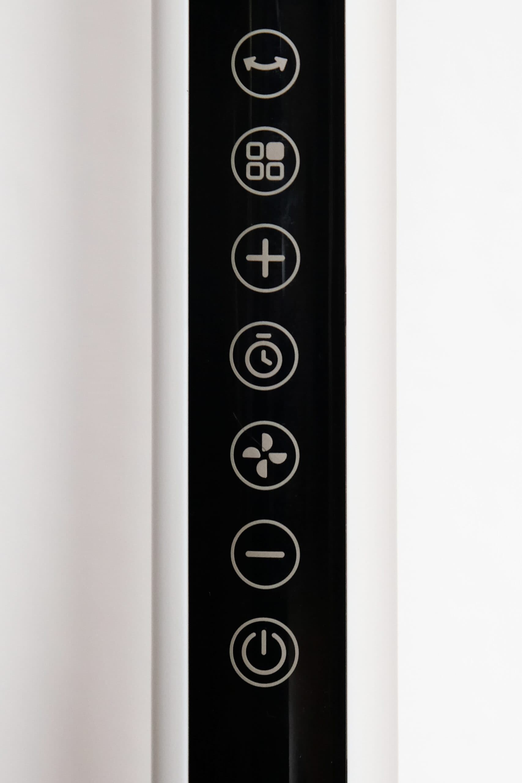 displej Aerium SilentFlow R320