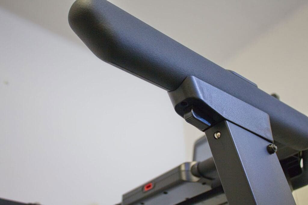 poistky sklopenia rámu, inSPORTline ZenRun 120, Testado recenzia