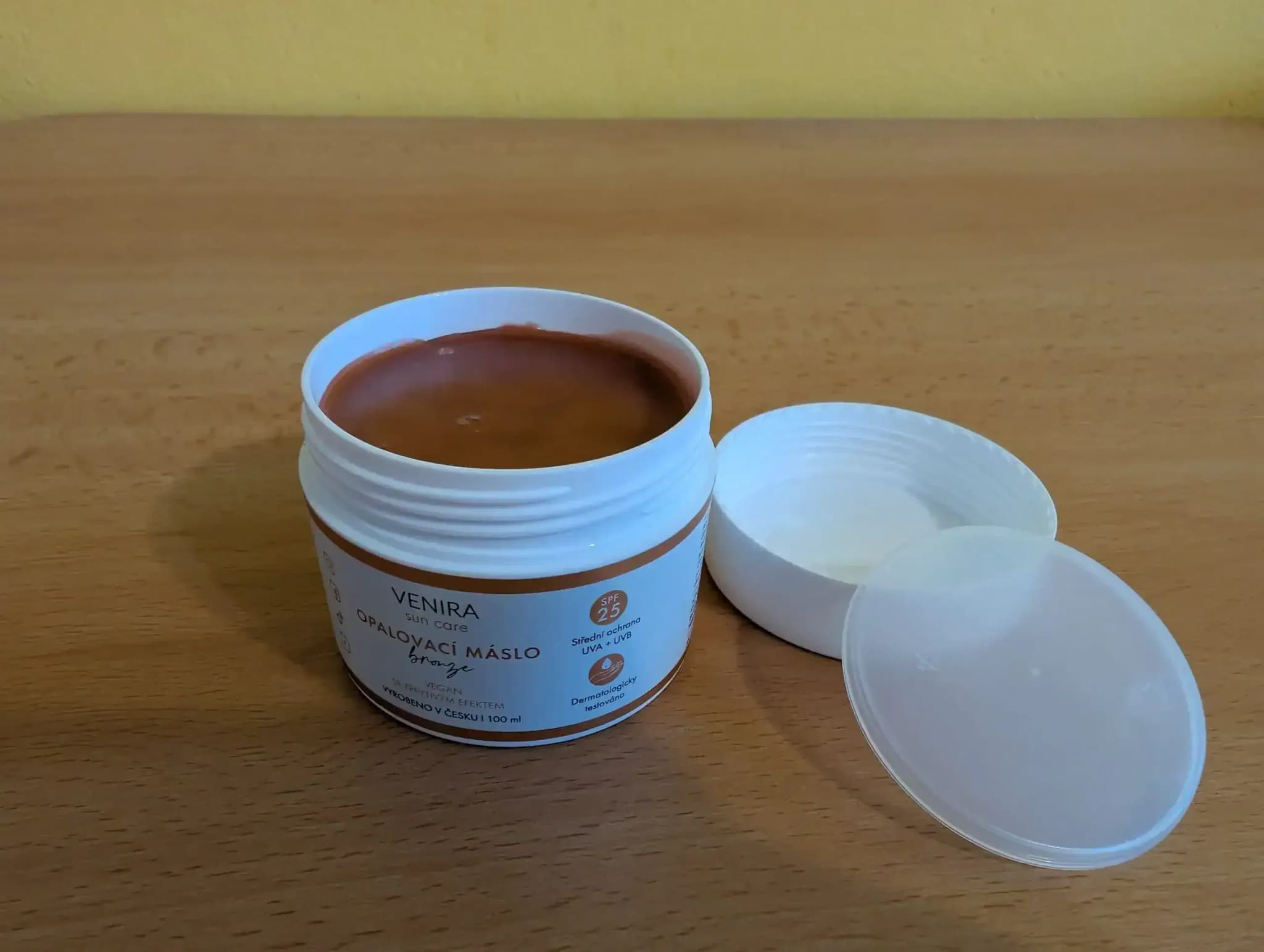 opalovací máslo Venira bronze