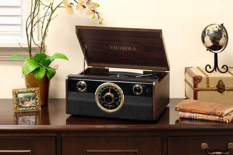 Retro gramofóny Victrola