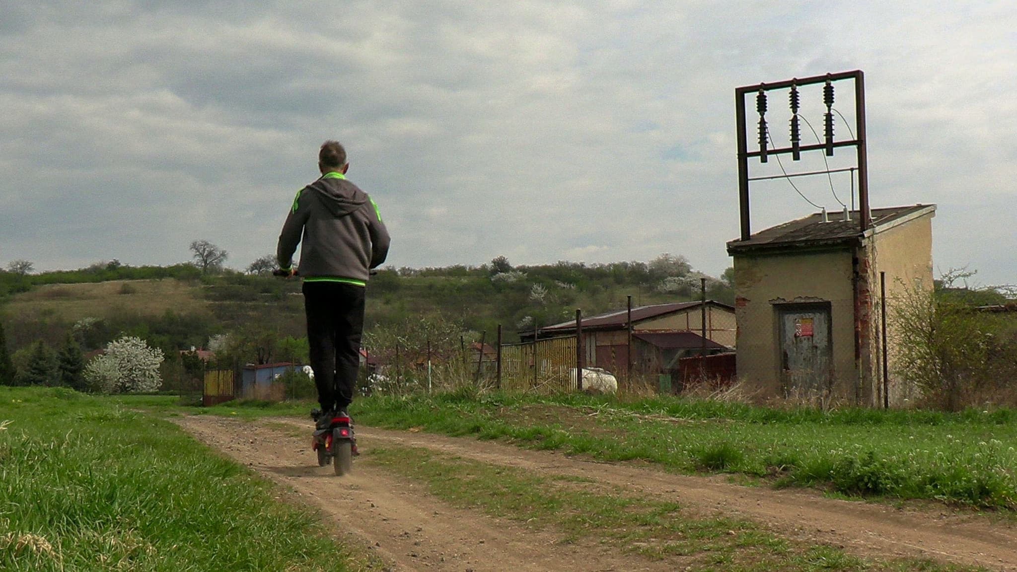 testování koloběžka SENCOR SCOOTER X50