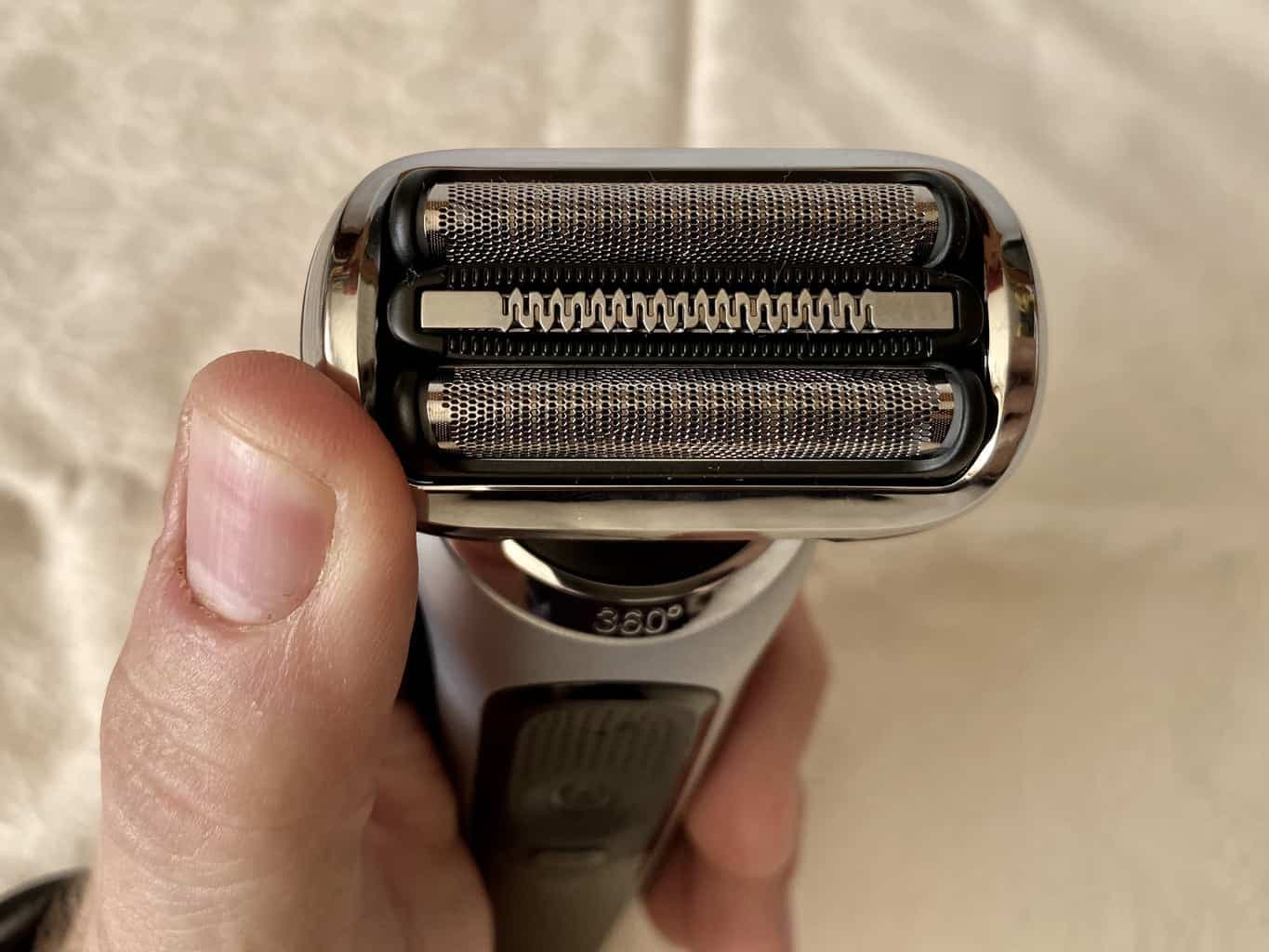 Testovanie holiaceho strojčeka Braun series 7