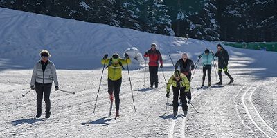 Najlepšie bežecké lyže – tipy a recenzie 2022
