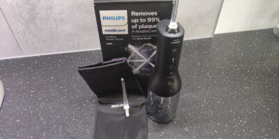 Recenzia ústnej sprchy Philips Sonicare Cordless Power Flosser 3000